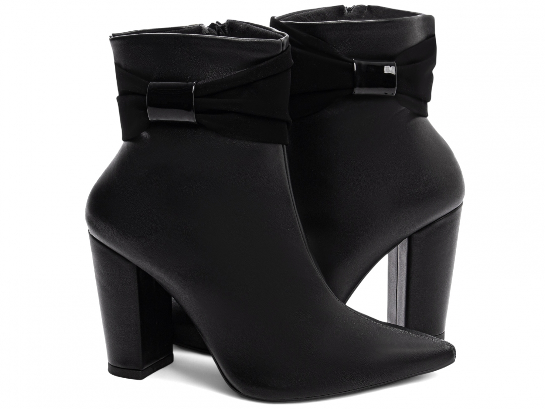 Bota Bico Fino Feminina