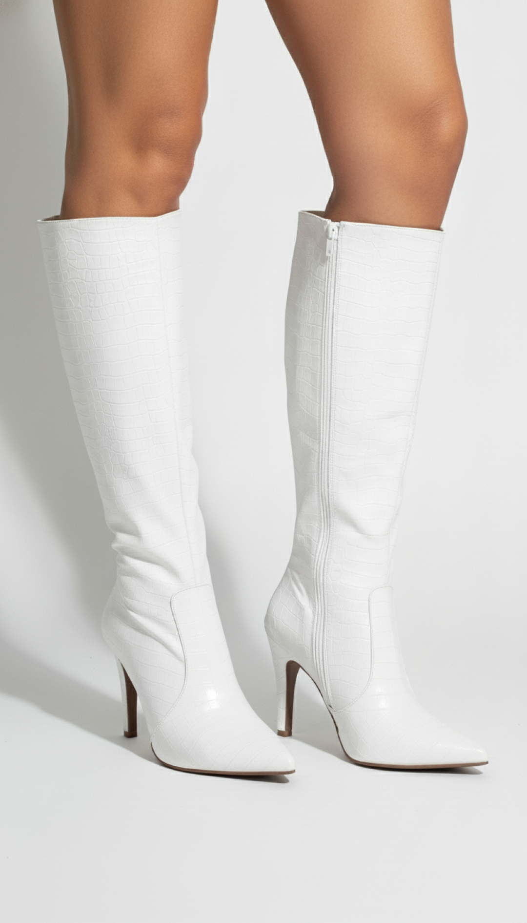 Bota Bico Fino Feminina