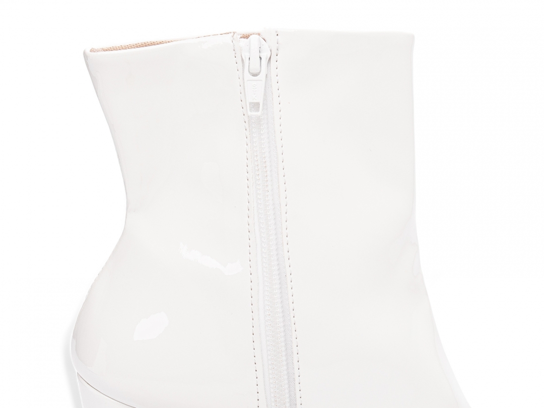 Bota Cano Curto